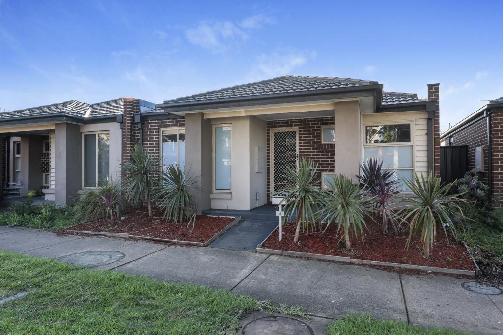 4 Tom Roberts Pde, Point Cook, VIC 3030
