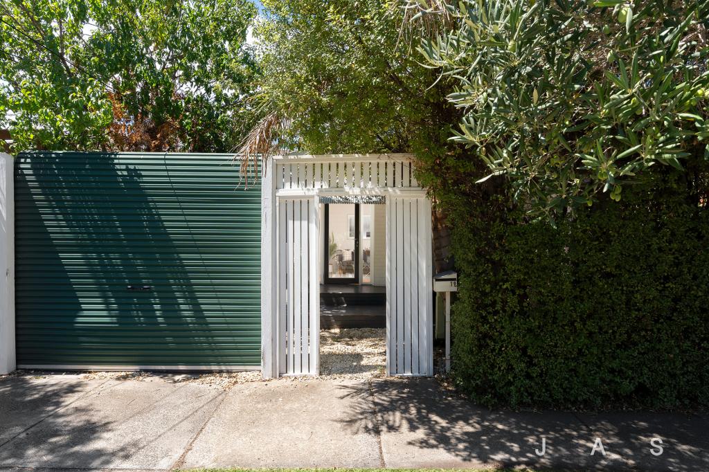 19 Rondell Ave, West Footscray, VIC 3012