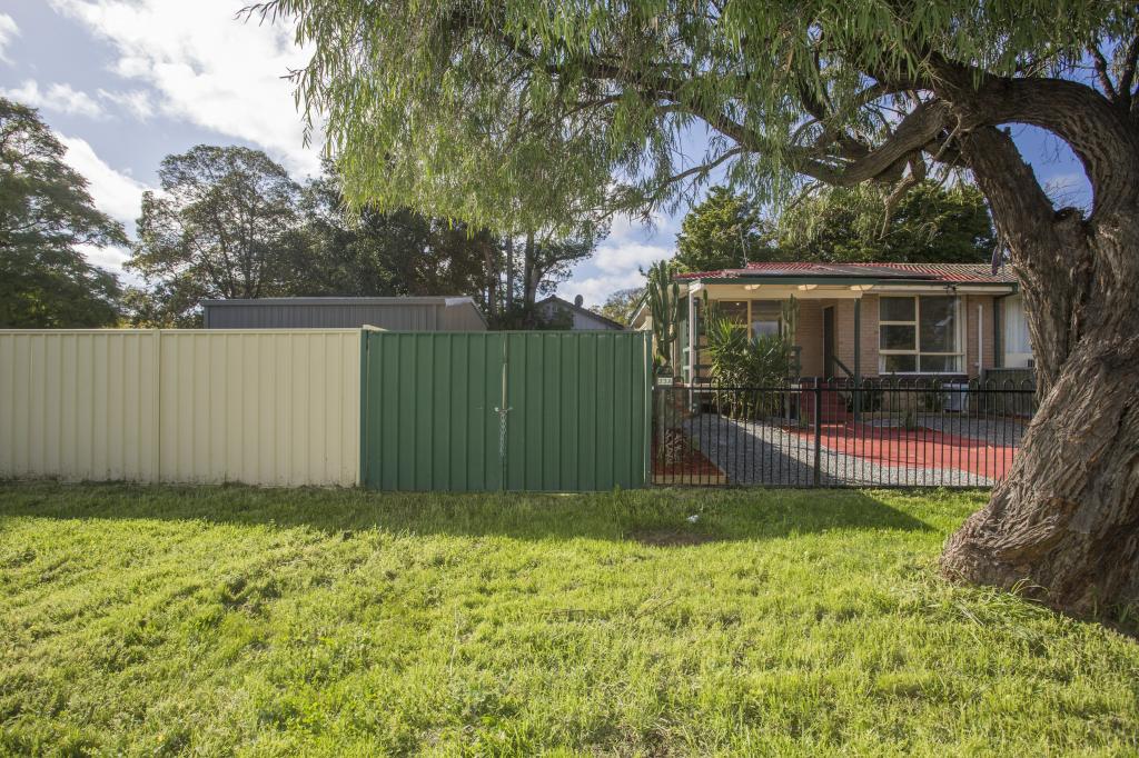 23A STEPNEY RD, ARMADALE, WA 6112
