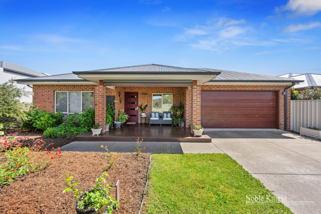 3 CLARENCE WAY, YEA, VIC 3717
