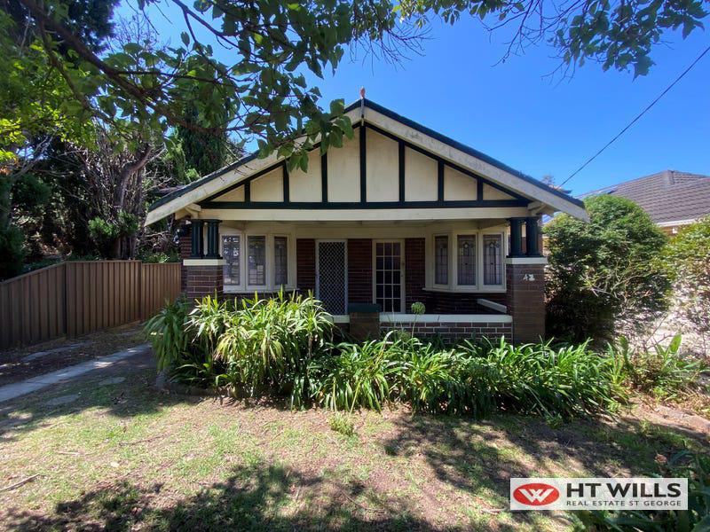 42 Cambridge St, Penshurst, NSW 2222