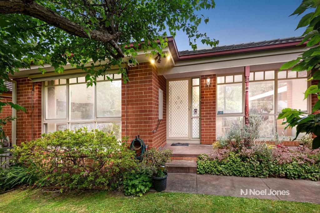 40b Churinga Ave, Mitcham, VIC 3132