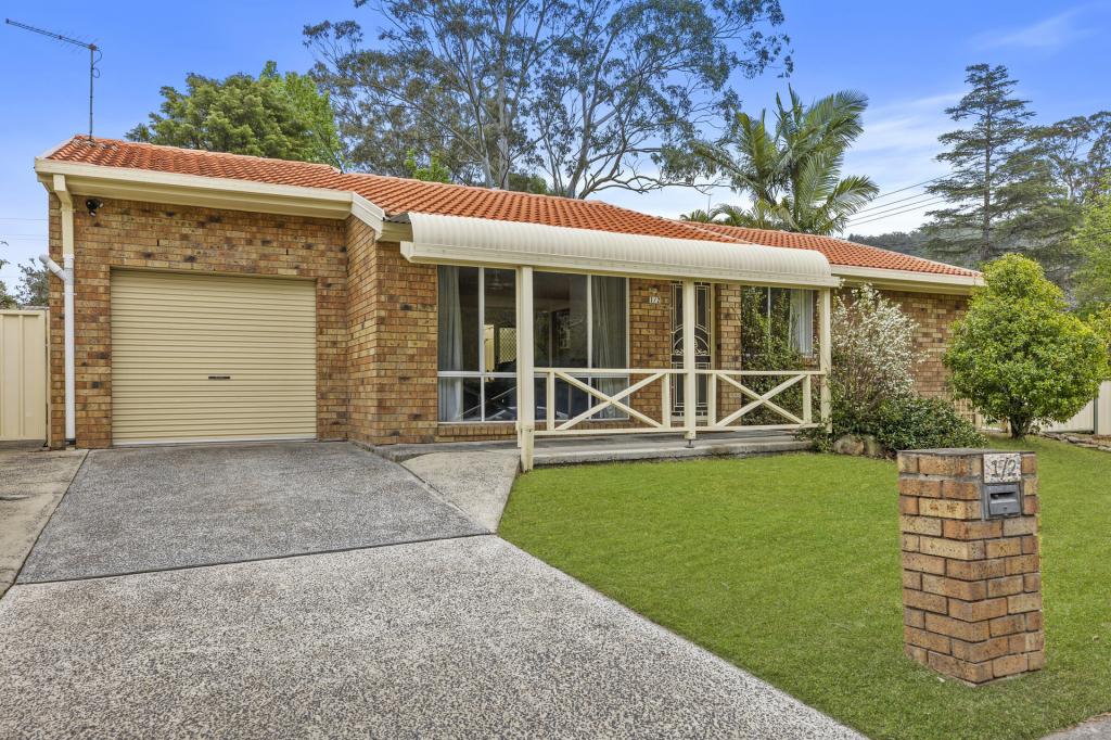 1/2 Cathy Cres, Narara, NSW 2250