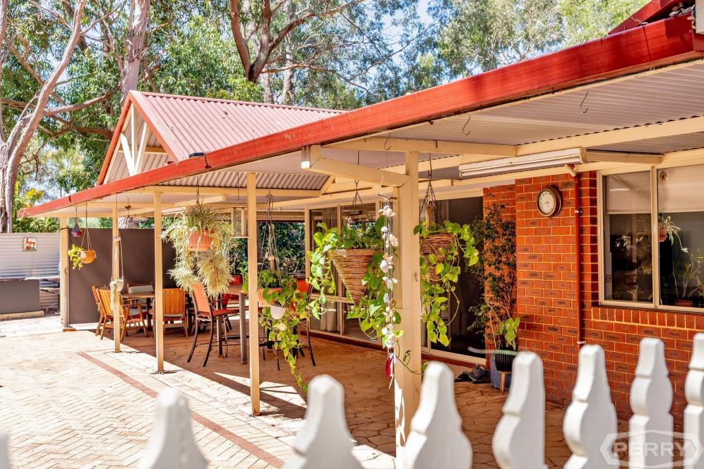 1 Cobbler Ct, Wellard, WA 6170