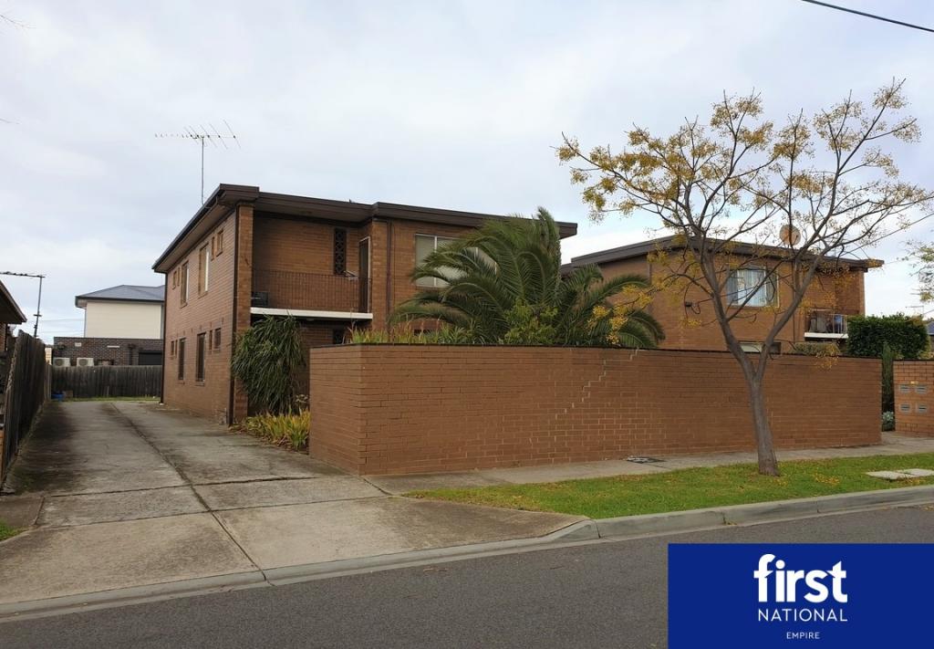 1/12 Marsden Cres, St Albans, VIC 3021