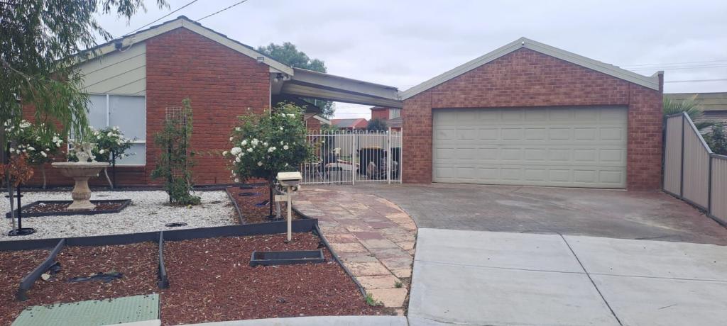 1 Thistle Cl, Hoppers Crossing, VIC 3029