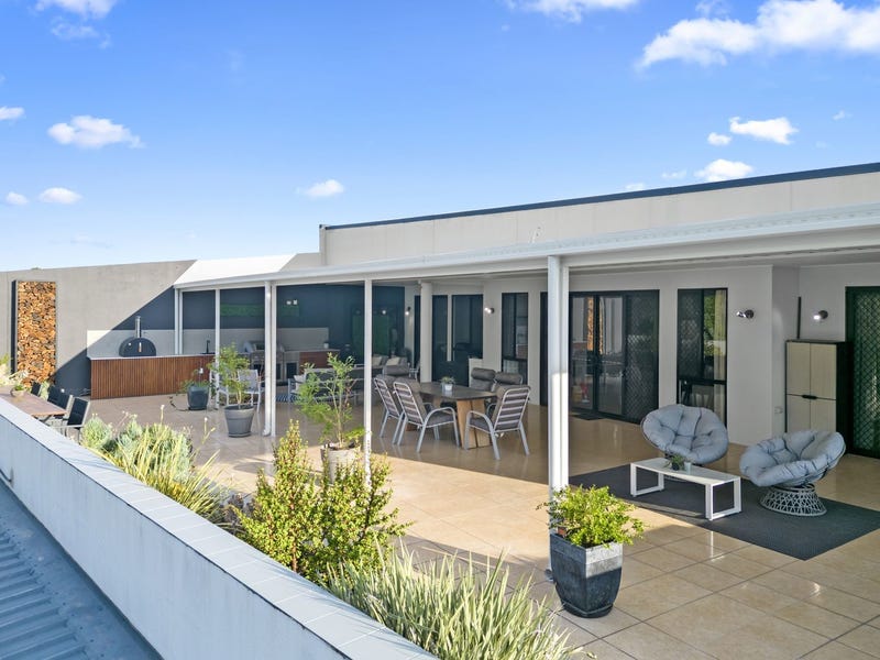 Unit 3a/430 Esplanade, Torquay, QLD 4655
