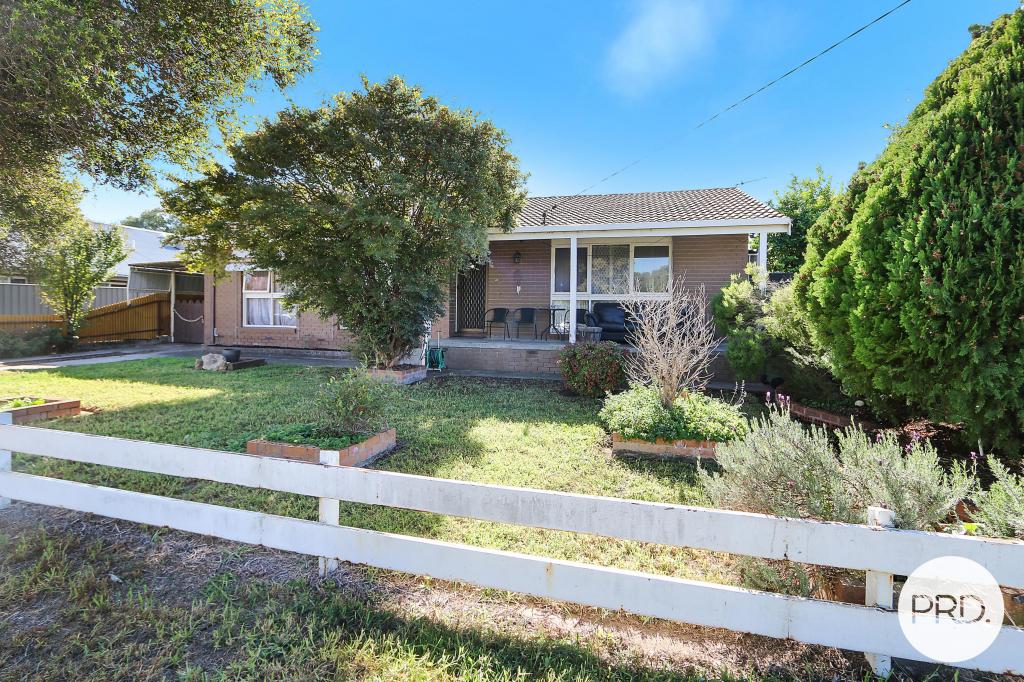 524 Comans Ave, Lavington, NSW 2641