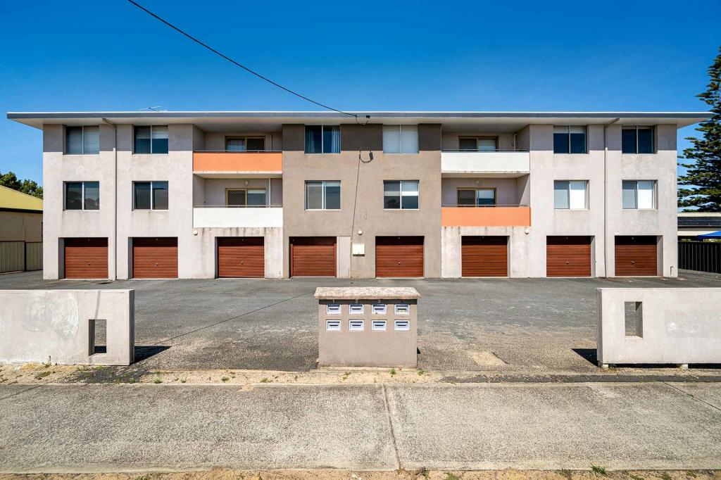 7/11b Wittenoom St, Bunbury, WA 6230