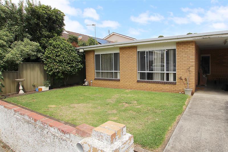 13 Ellerslie Grove, Warrnambool, VIC 3280 House for rent OnTheHouse