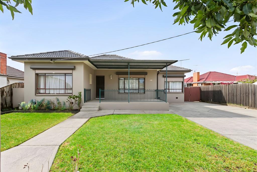 12 Lindenow St, Reservoir, VIC 3073