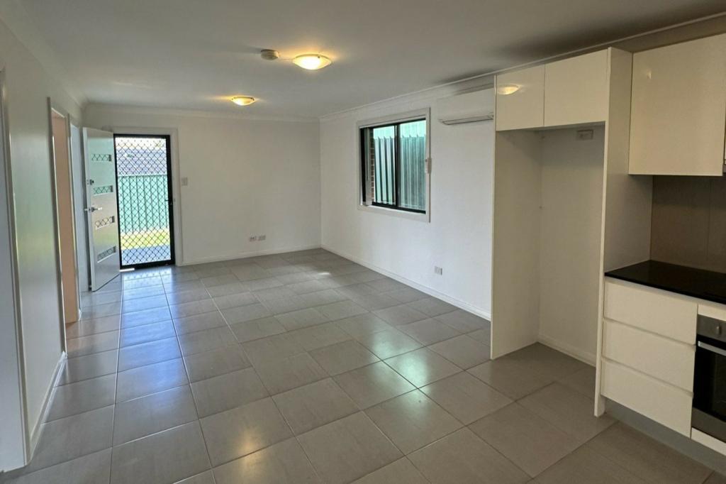 29a Archibald Cres, Rosemeadow, NSW 2560