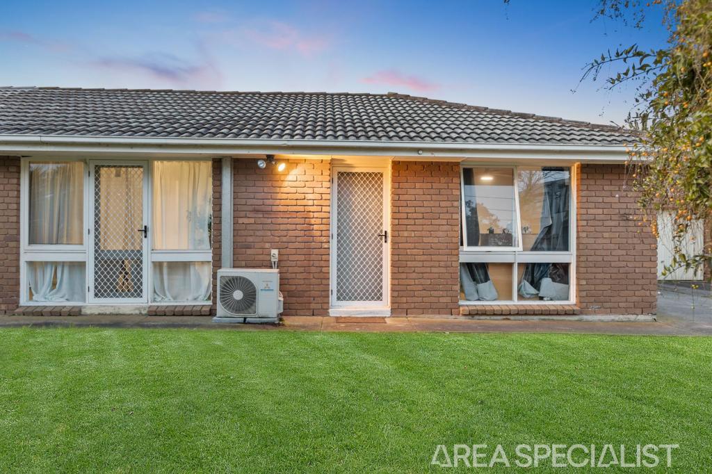 2/2 Fairfield St, Cranbourne, VIC 3977