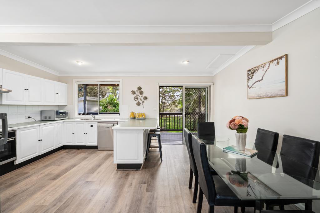 18 Kalua Dr, Chittaway Bay, NSW 2261