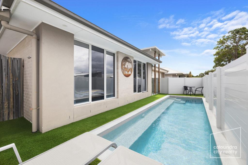 11 Emerald Dr, Caloundra West, QLD 4551