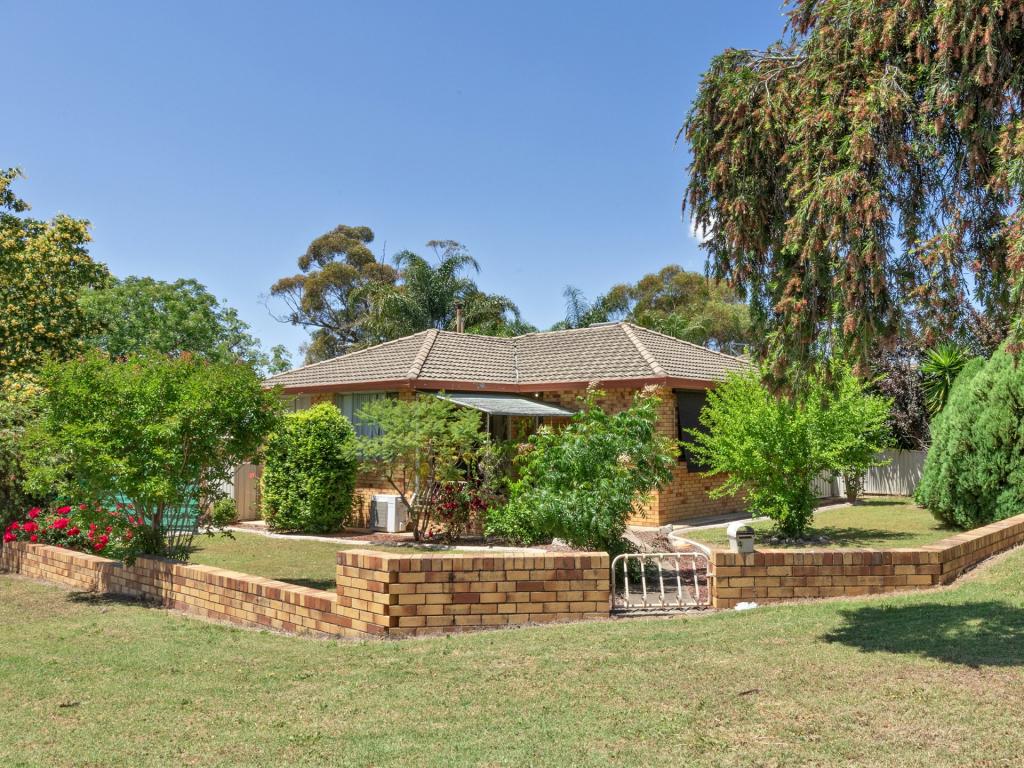 4 Lumeah St, South Tamworth, NSW 2340