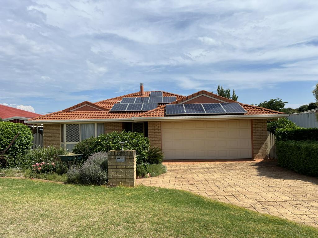 53 Cowie Dr, Kingaroy, QLD 4610