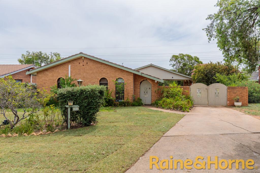 14 Sturt Cir, Dubbo, NSW 2830