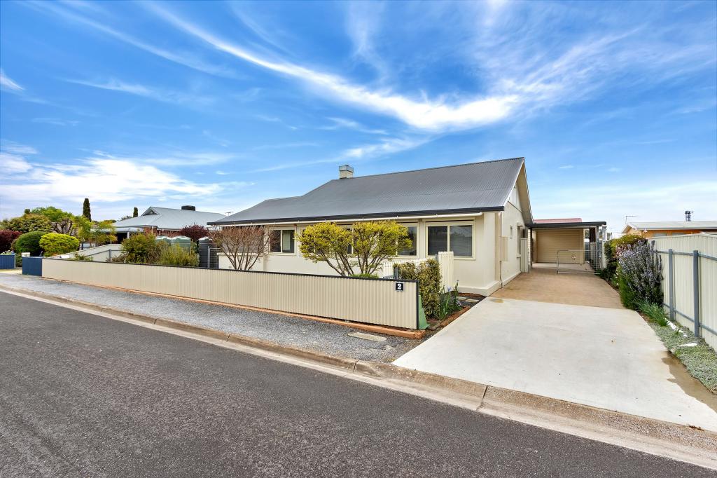 2 Fourth St, Nuriootpa, SA 5355