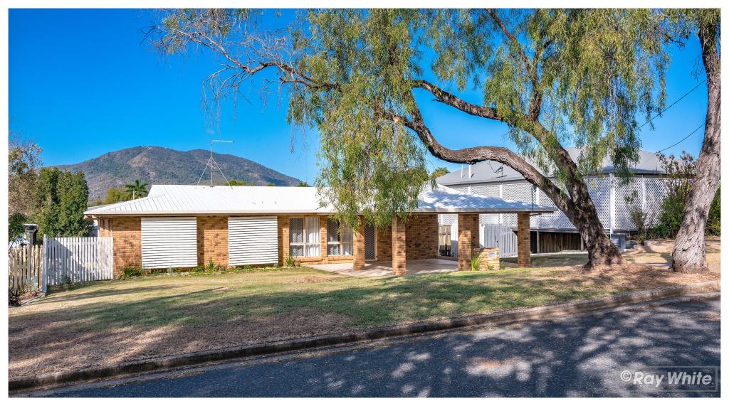 9 Weaver St, Norman Gardens, QLD 4701