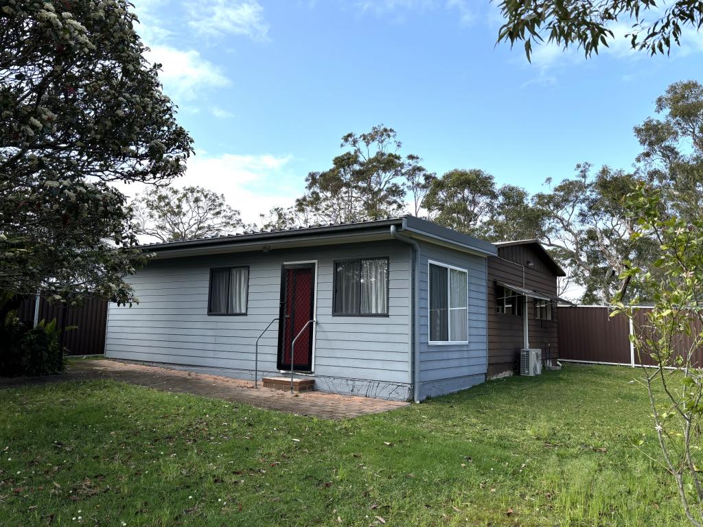 12 Kookaburra Ave, Lake Munmorah, NSW 2259