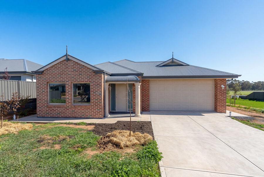 11 Newbridge Pde, Murray Bridge, SA 5253