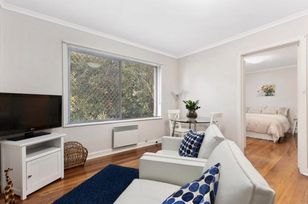 1/1 Looker St, Murrumbeena, VIC 3163