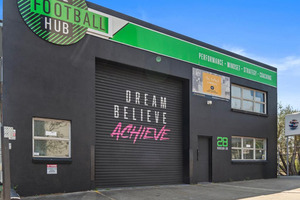 28 Hudson Rd, Albion, QLD 4010