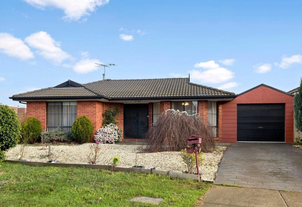 6 Athol Ave, Roxburgh Park, VIC 3064