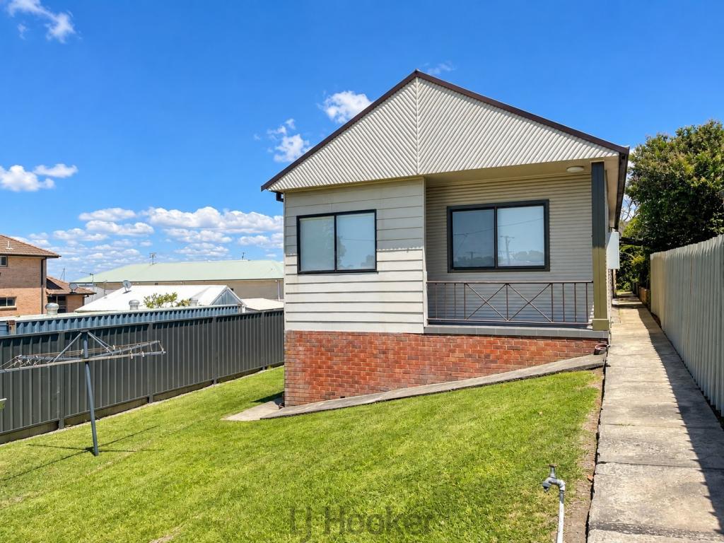 1/1 The Parade, Belmont, NSW 2280