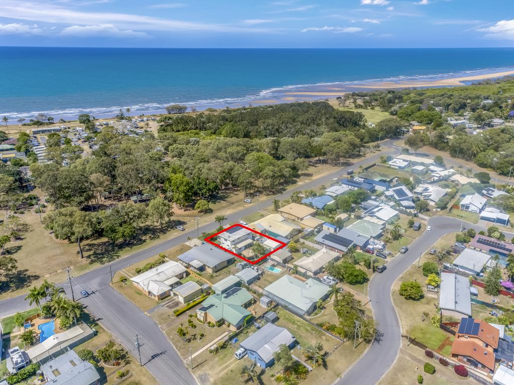 19 CLUB AVE, MOORE PARK BEACH, QLD 4670