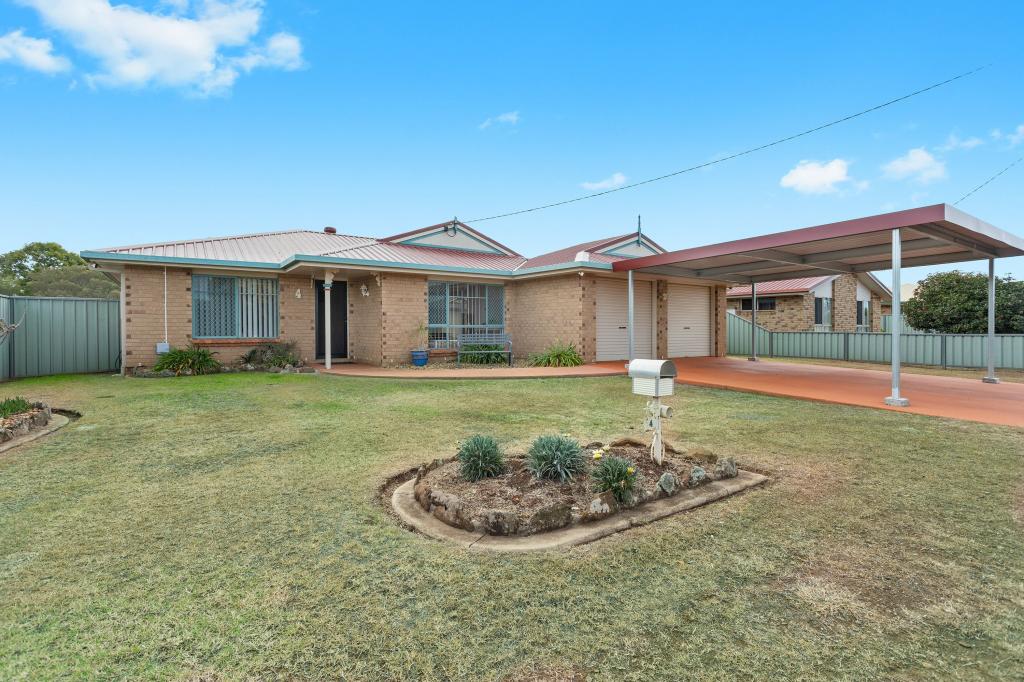 4 Shannon Ct, Oakey, QLD 4401