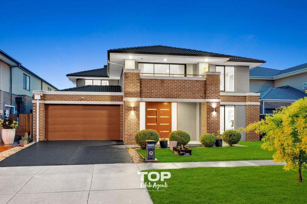 47 Skylark Bvd, Clyde North, VIC 3978