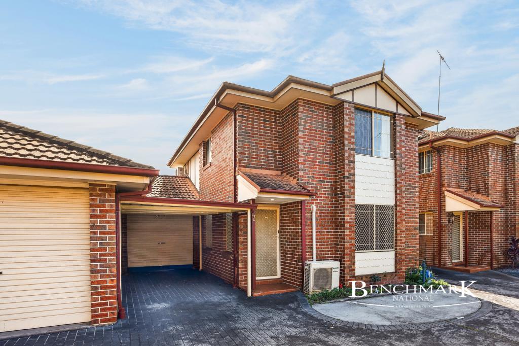 7/42 Wellwood Ave, Moorebank, NSW 2170