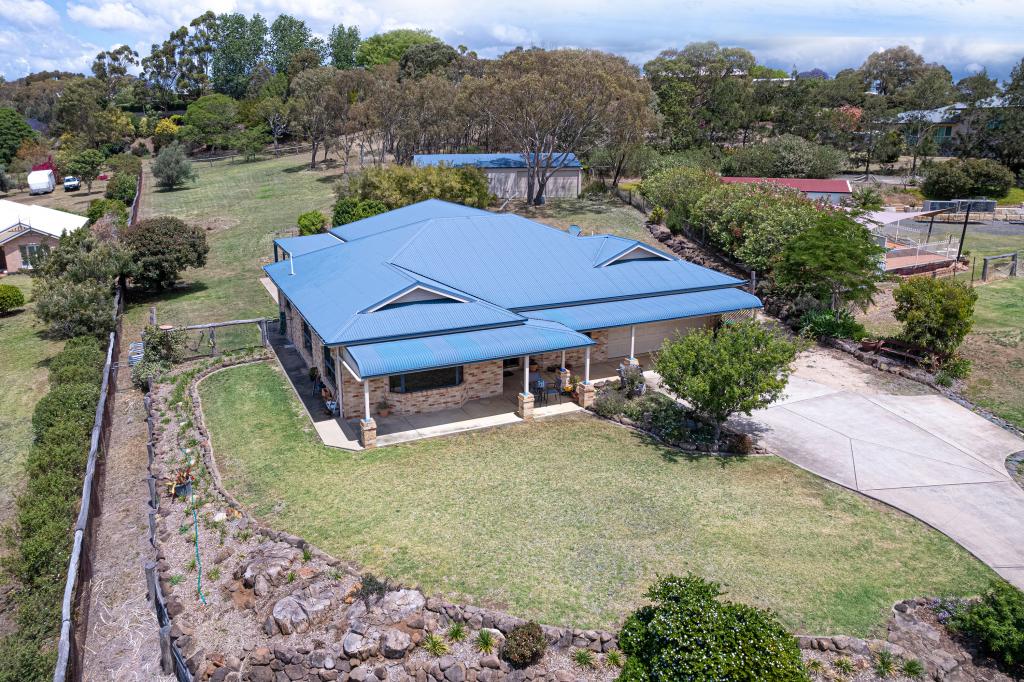 81 Cotswold Hills Dr, Cotswold Hills, QLD 4350