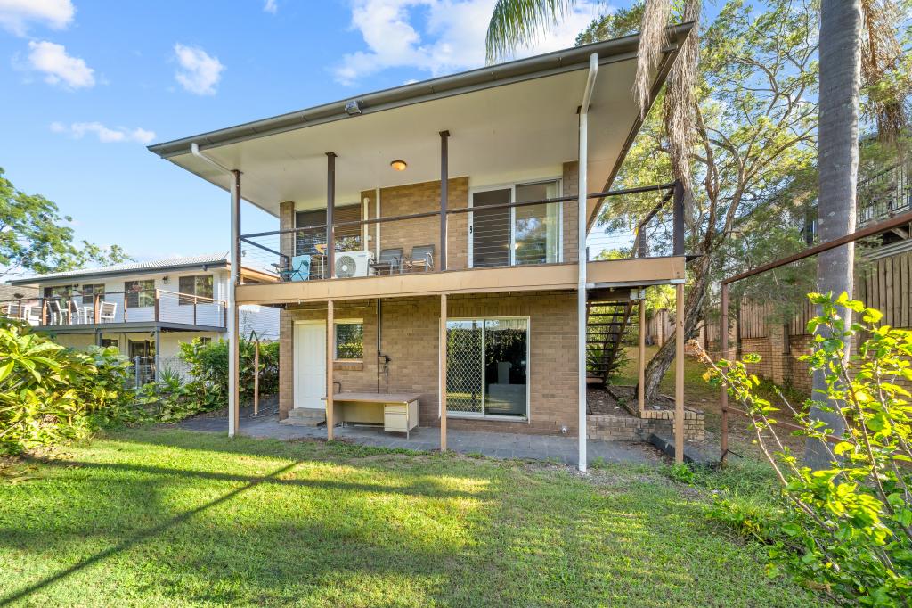 6 Alstonia St, Arana Hills, QLD 4054