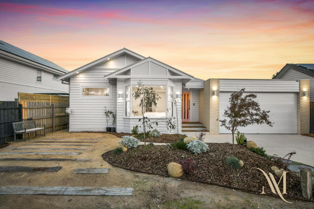 4 ILMA GR, BONBEACH, VIC 3196