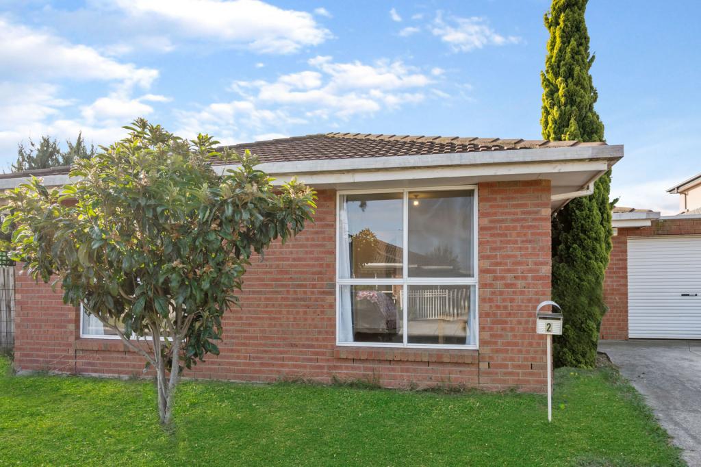 2 TANUNDA MEWS, ST ALBANS, VIC 3021