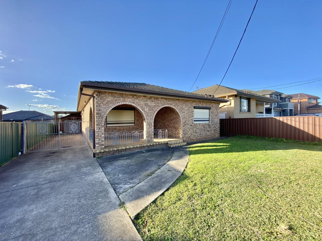 32 Hubert St, Fairfield, NSW 2165