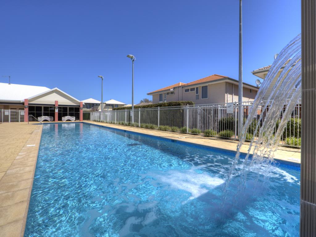 60/45 Elvire St, Viveash, WA 6056