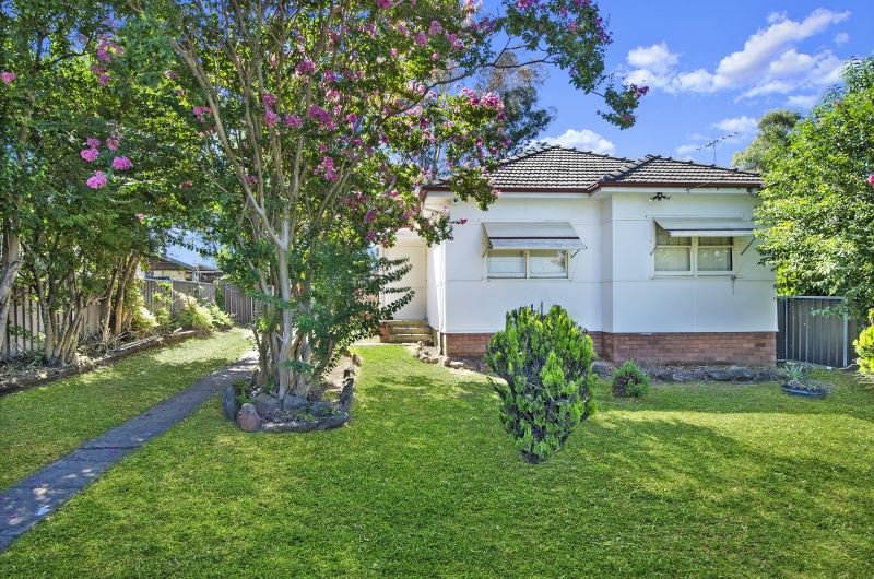 54 Mamre Rd, St Marys, NSW 2760