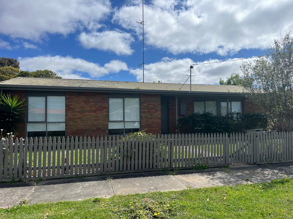 31 Stodart St, Colac, VIC 3250