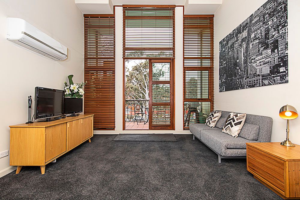 29/18 Captain Cook Cres, Griffith, ACT 2603