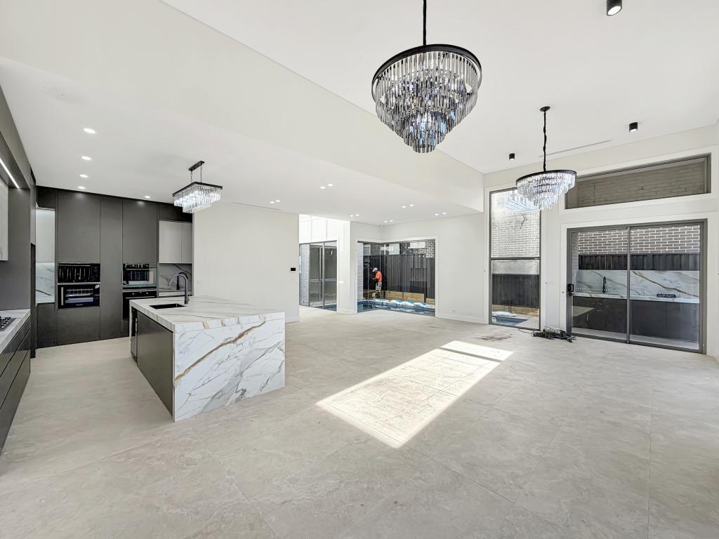 16 Trentham St, Box Hill, NSW 2765