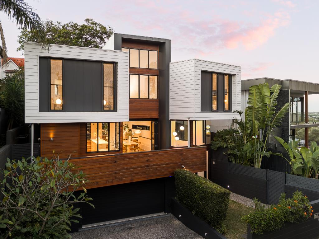 18 Suvla St, Balmoral, QLD 4171