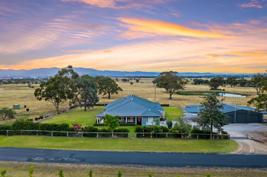 76 Rocky Waterhole Rd, Mount Frome, NSW 2850