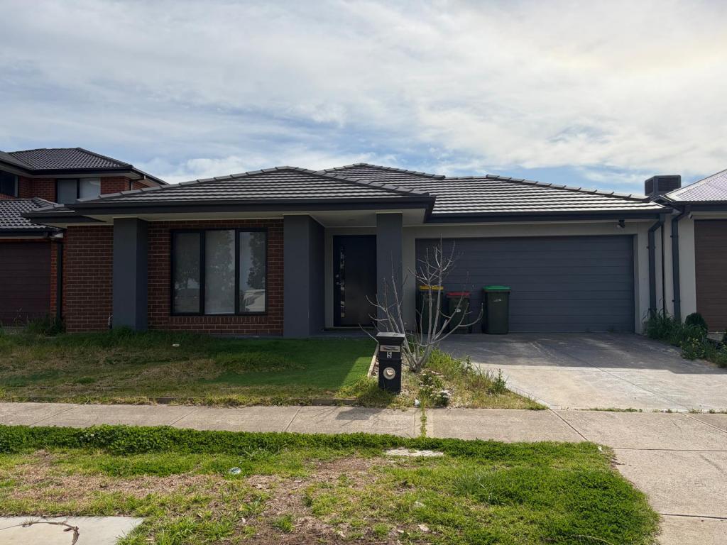 5 CALVANTE WAY, TARNEIT, VIC 3029