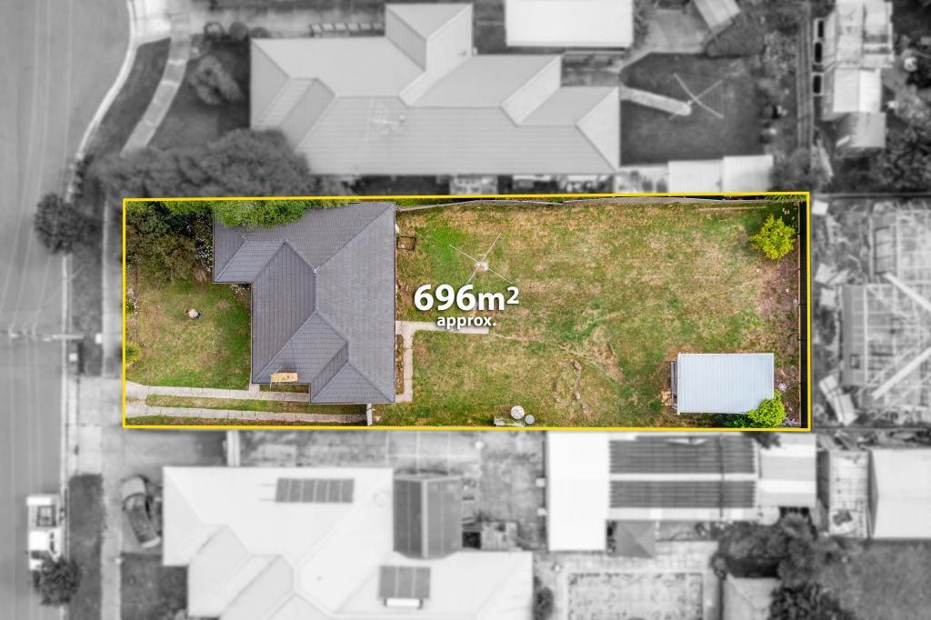 8 Coral Ct, Craigieburn, VIC 3064