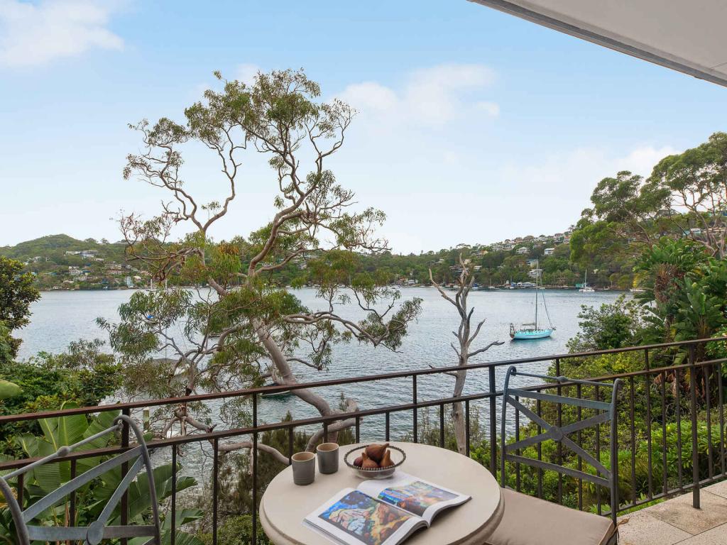 4 Cheyne Walk, Castlecrag, NSW 2068