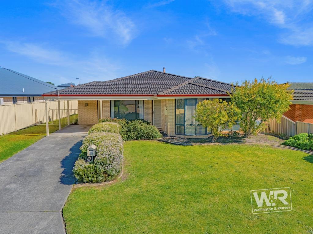 14 Premier Cir, Spencer Park, WA 6330